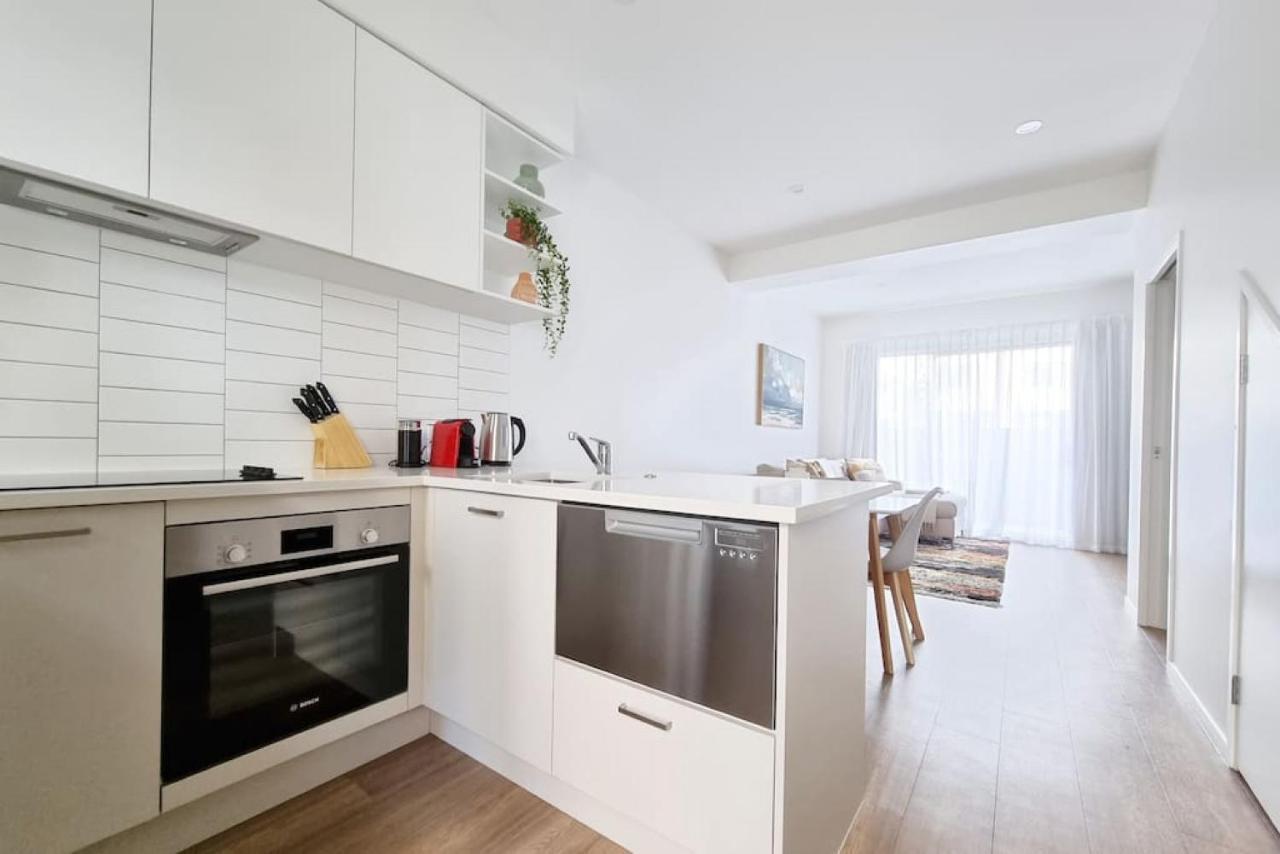 Huntington Townhouse With Patio And Parking Villa โอ๊คแลนด์ ภายนอก รูปภาพ