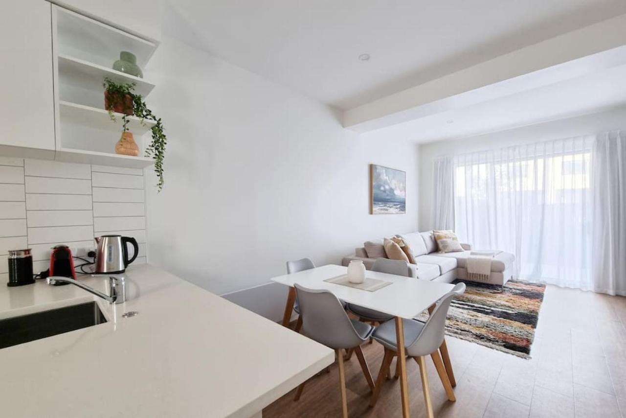 Huntington Townhouse With Patio And Parking Villa โอ๊คแลนด์ ภายนอก รูปภาพ