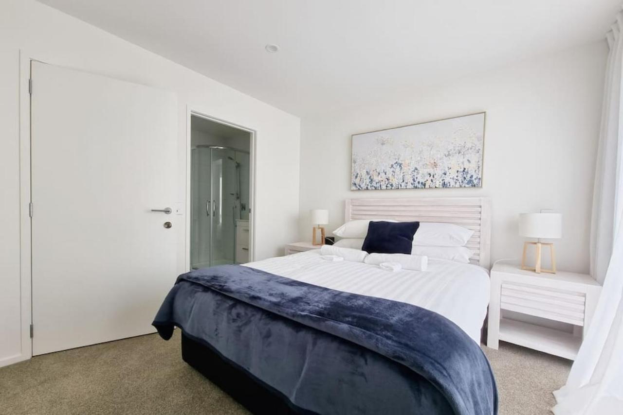 Huntington Townhouse With Patio And Parking Villa โอ๊คแลนด์ ภายนอก รูปภาพ